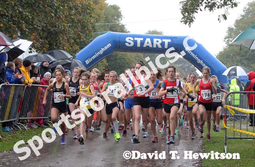 Start of the under-15 girls ERRA Natioanl Athletes Road Relay. Photo: David T. Hewitson/Sports for All Pics